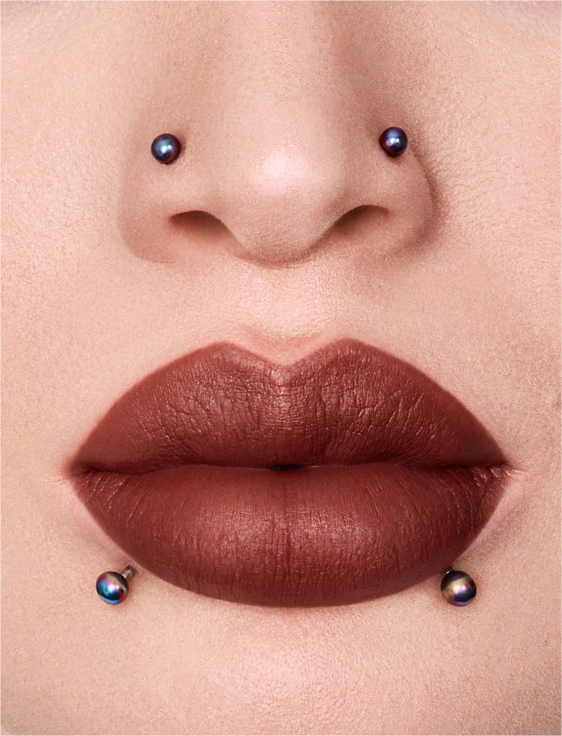 Velours lipstick yolaine bouche 1