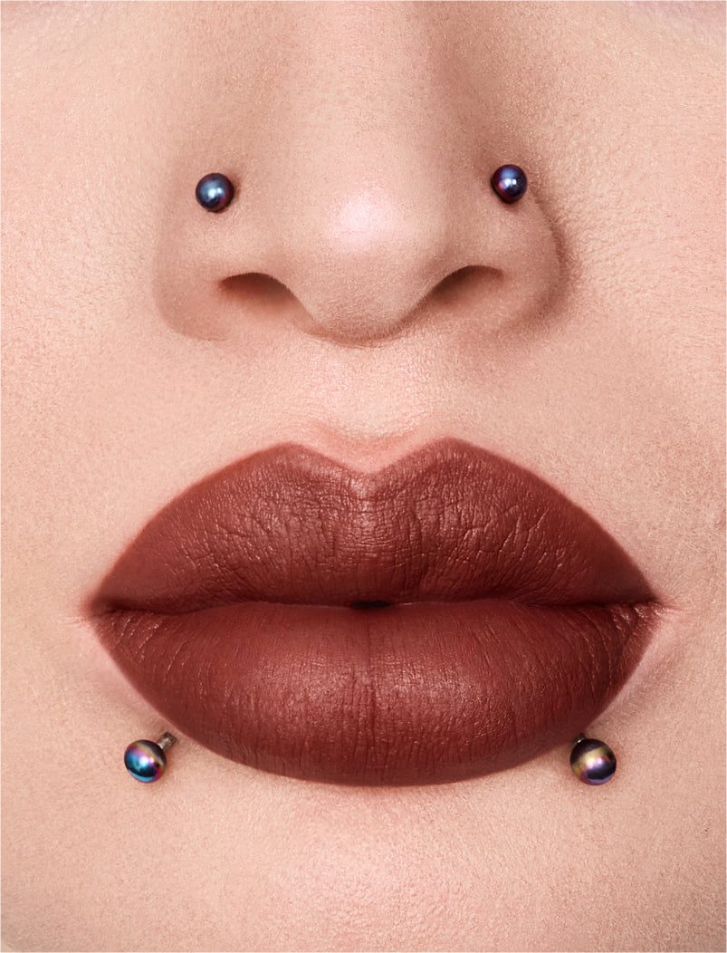 Velours lipstick yolaine bouche 1
