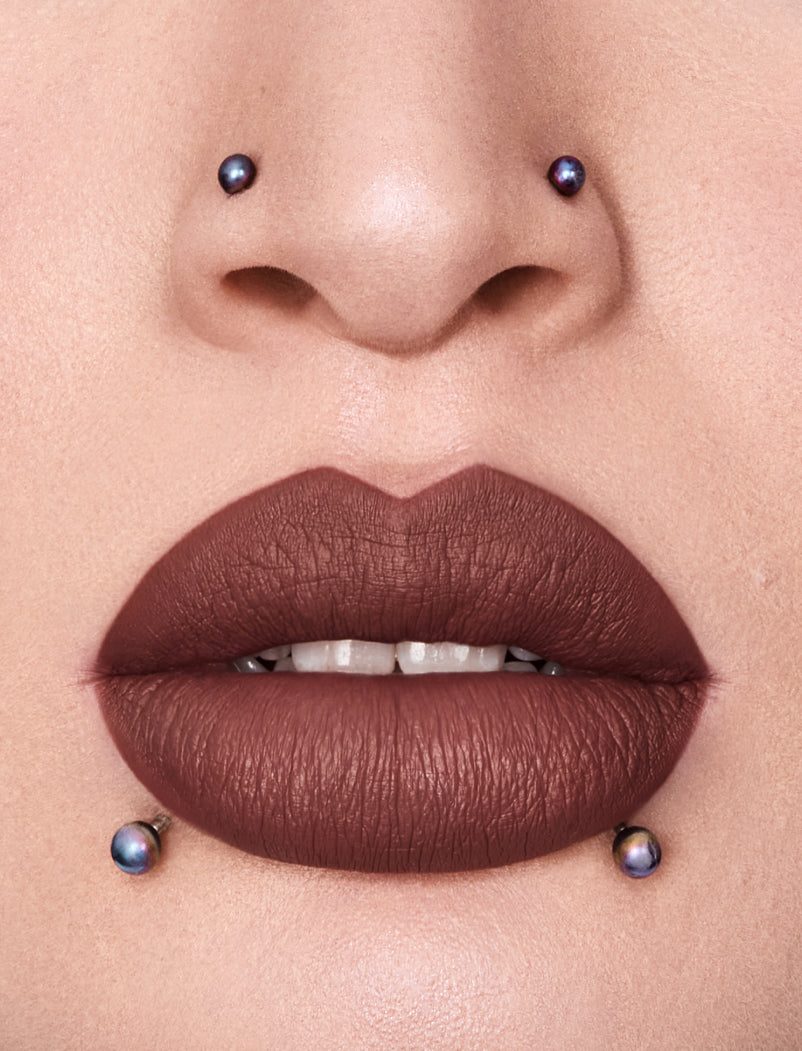 MATTE LIPSTICK - YOLAINE